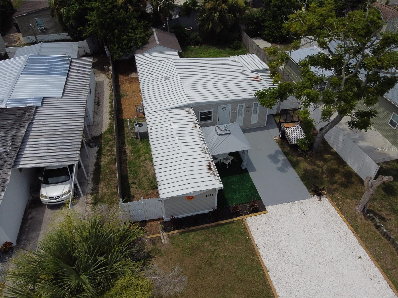 HALIFAX MOBILE ESTATES - Residential