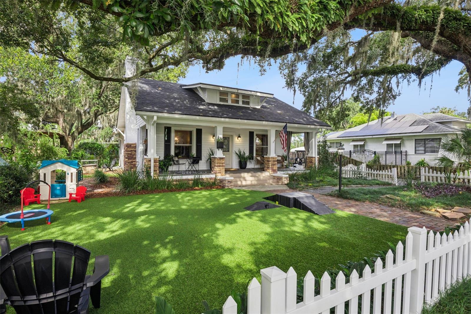 128 N HIGHLAND AVENUE