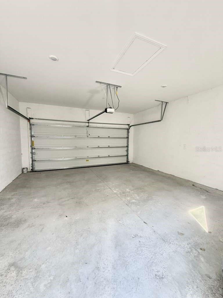 BRONSONS RDG - Residential Lease