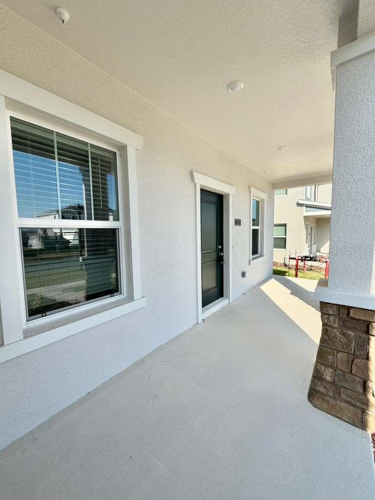 BRONSONS RDG - Residential Lease