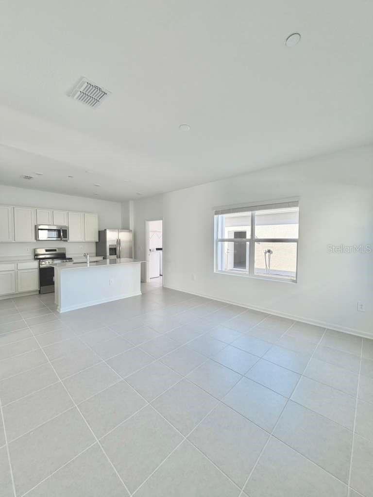 BRONSONS RDG - Residential Lease