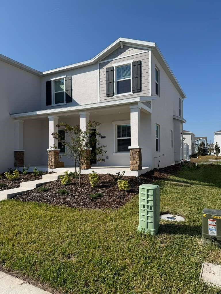 BRONSONS RDG - Residential Lease