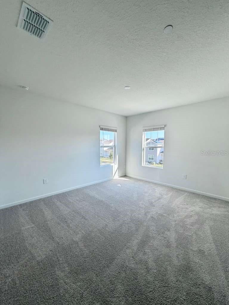 BRONSONS RDG - Residential Lease