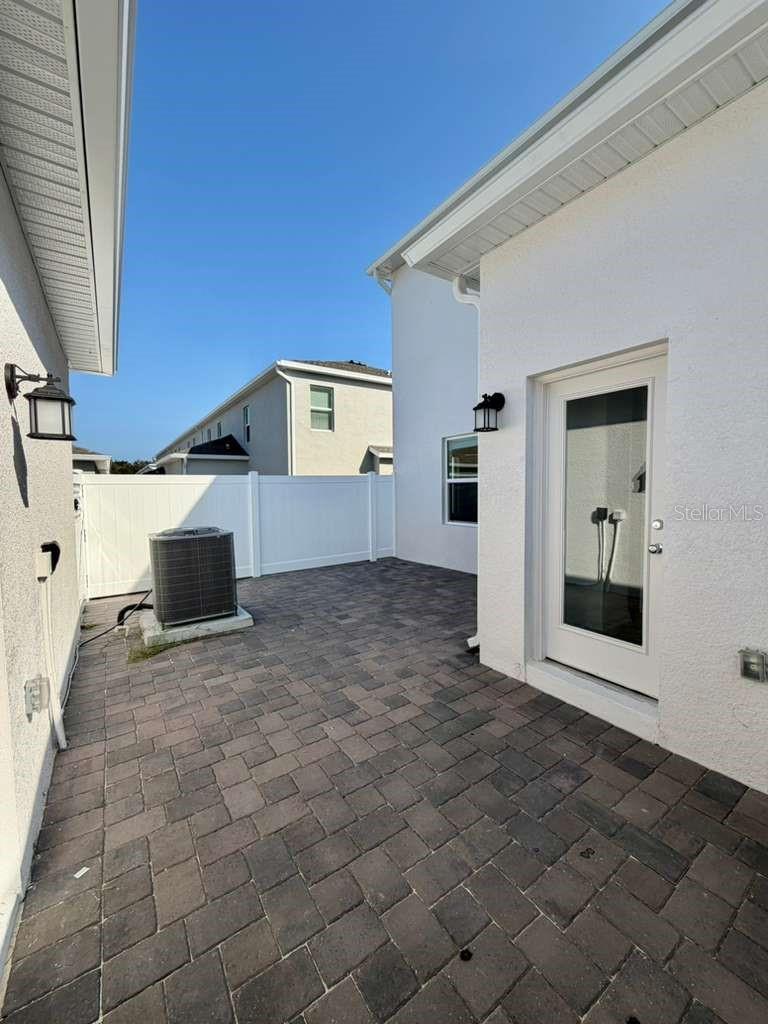 BRONSONS RDG - Residential Lease