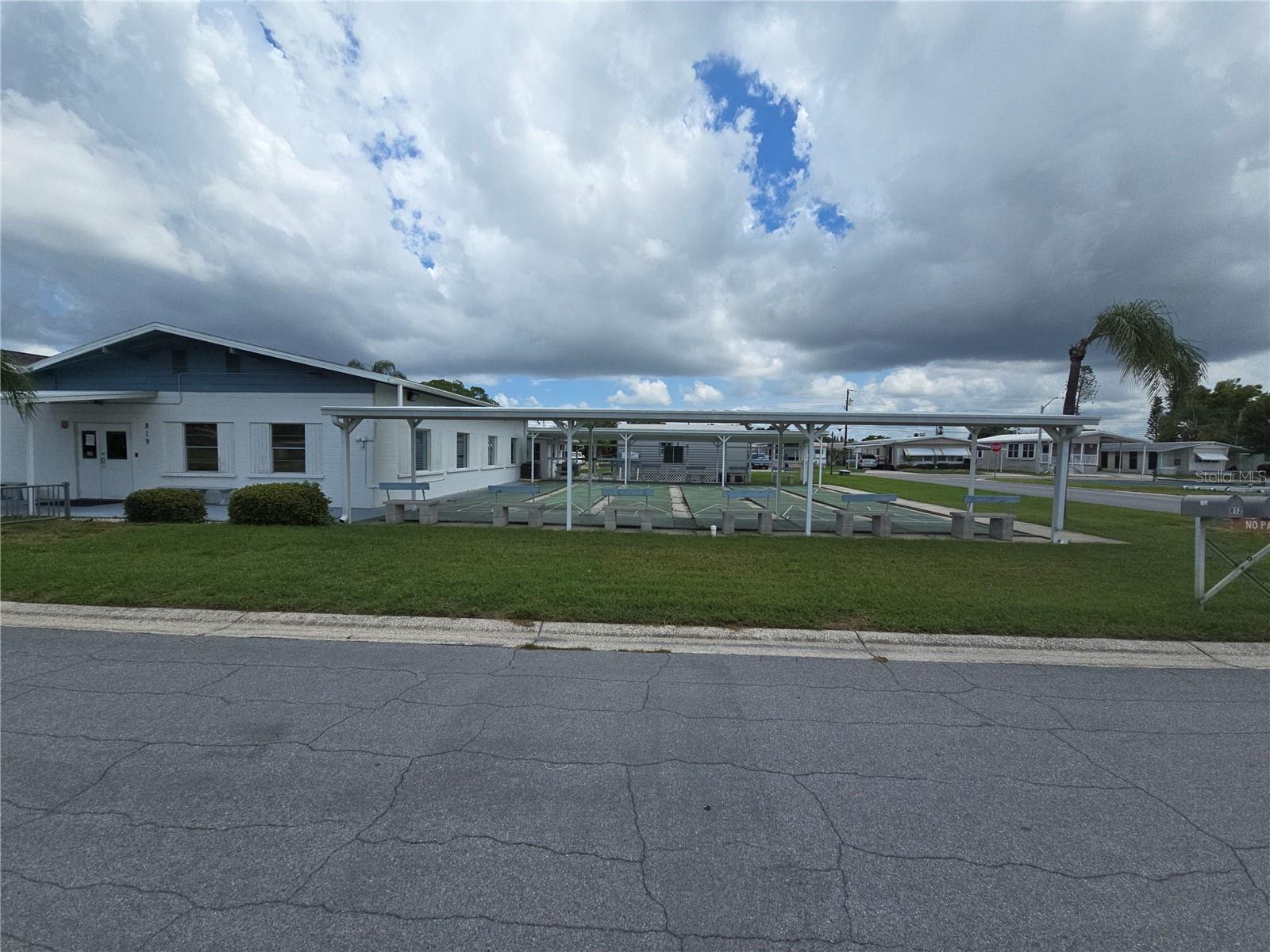 FAIR LANE ACRES FIRST ADD - Residential