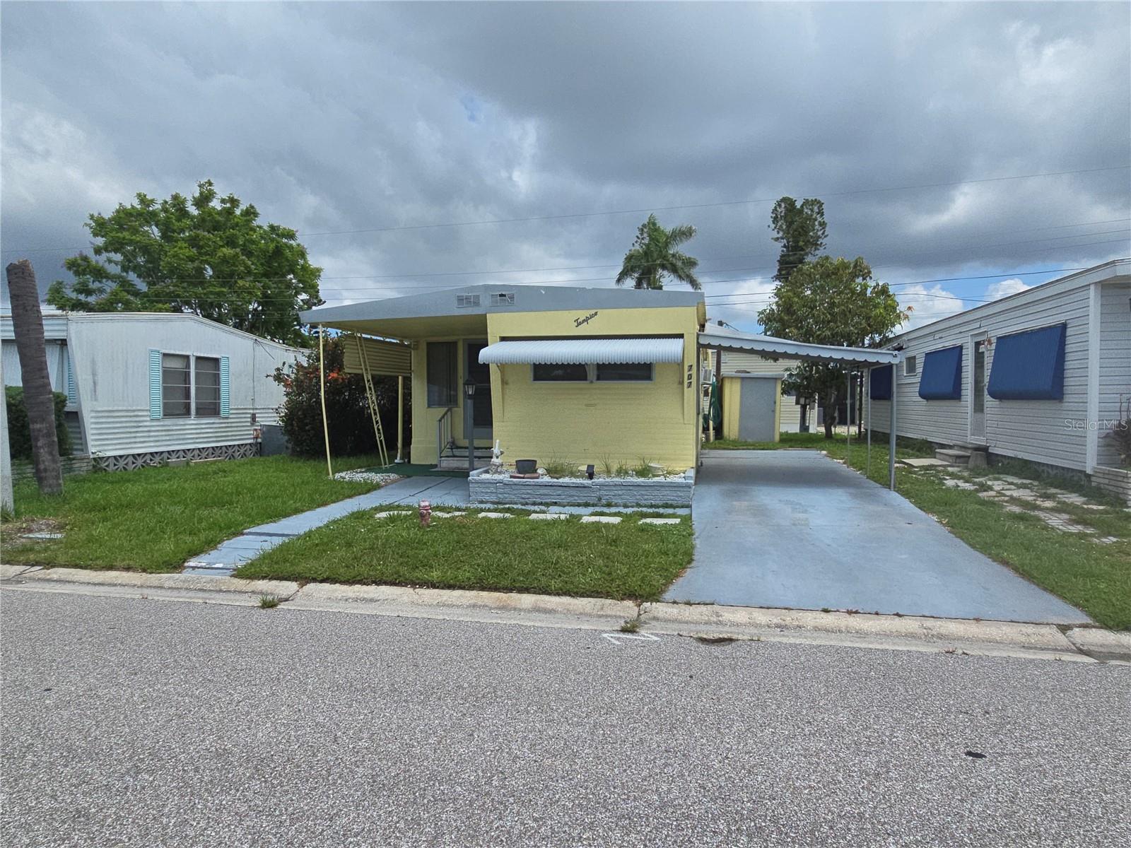 FAIR LANE ACRES FIRST ADD - Residential
