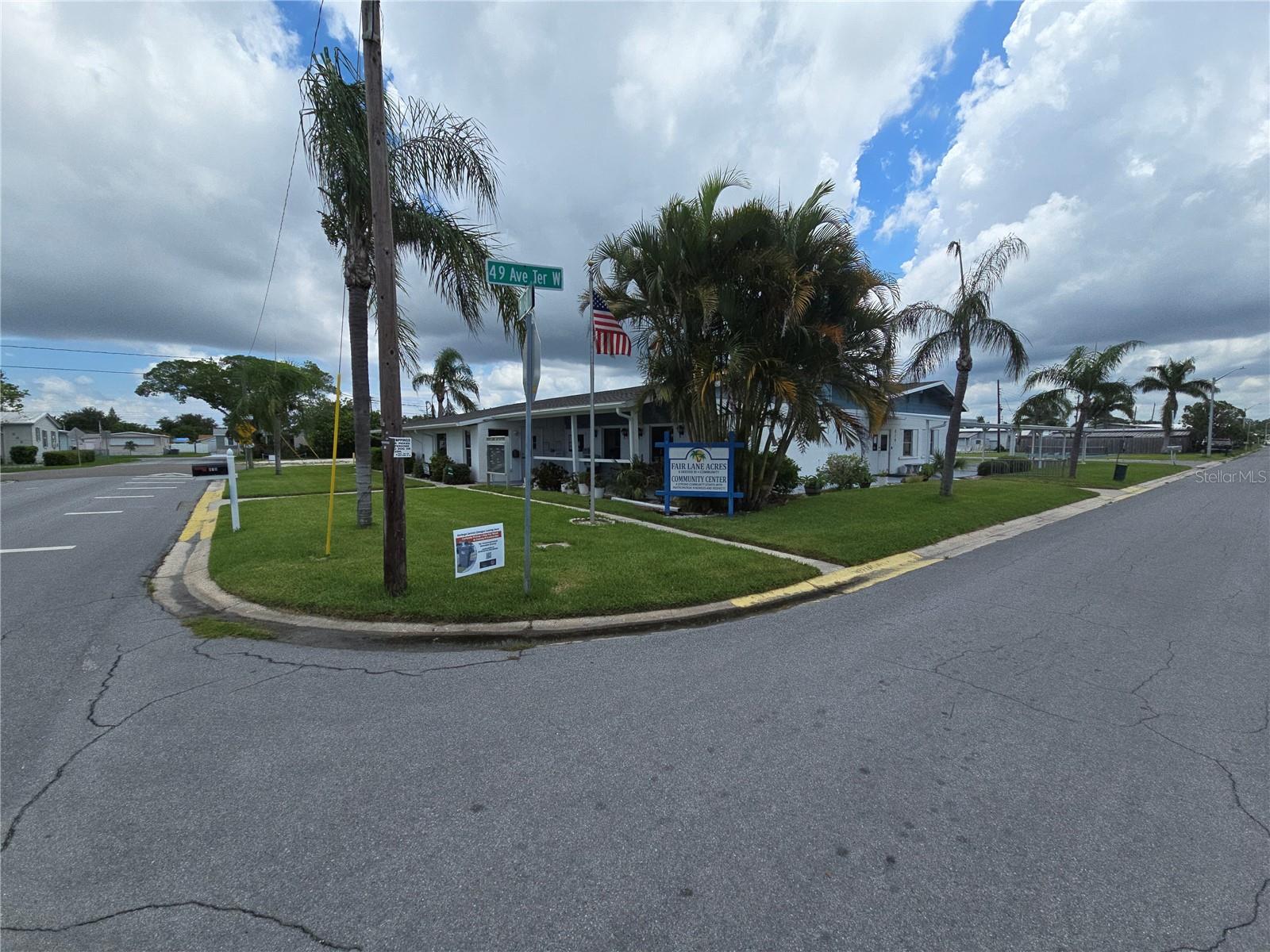 FAIR LANE ACRES FIRST ADD - Residential