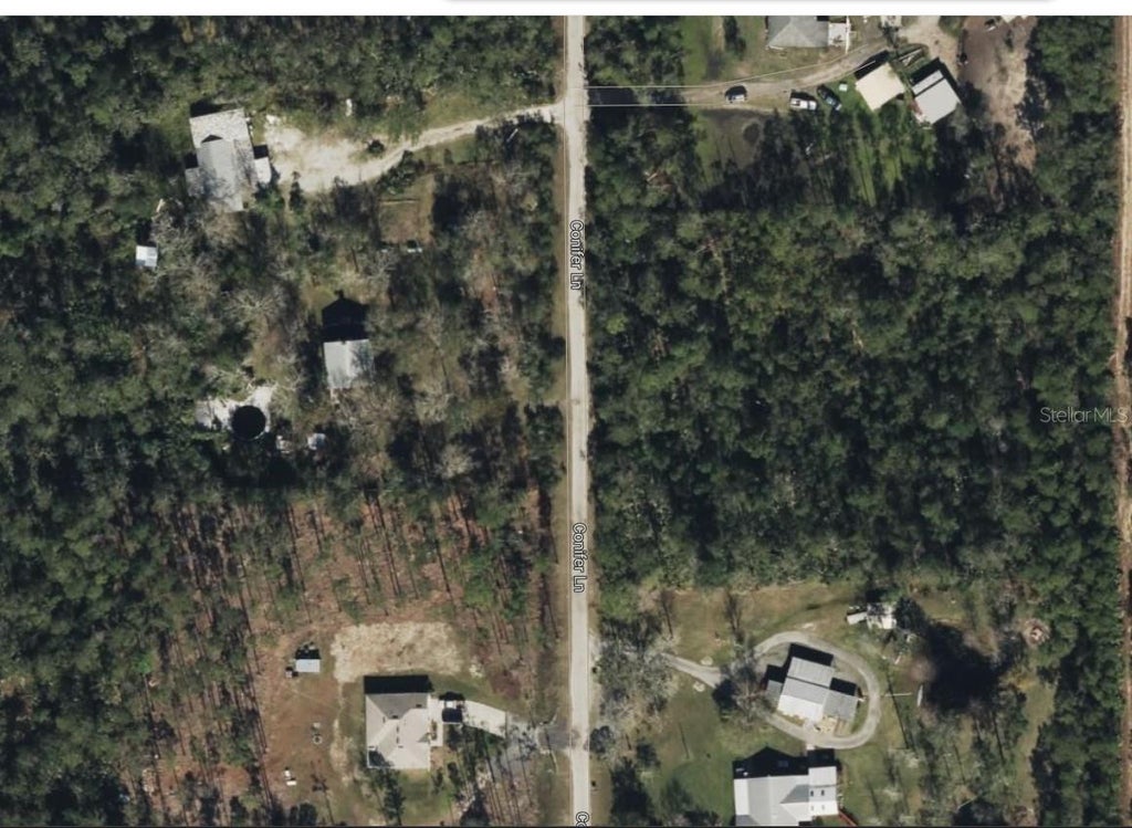 Photo of 220 Conifer Lane, Ormond Beach, FL 32174 (MLS # TB8547886)