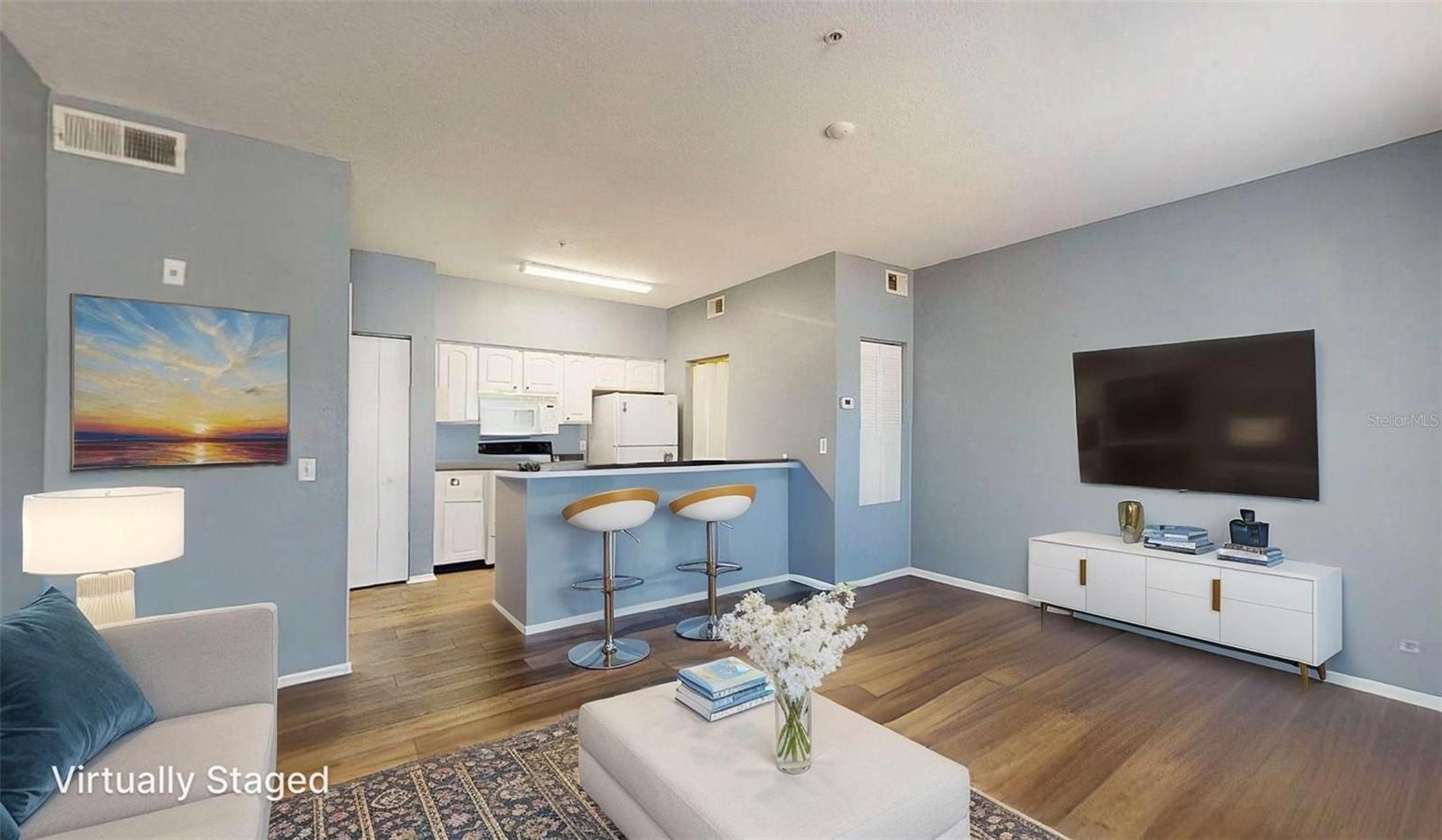 BEACHWAY CONDOS - Residential