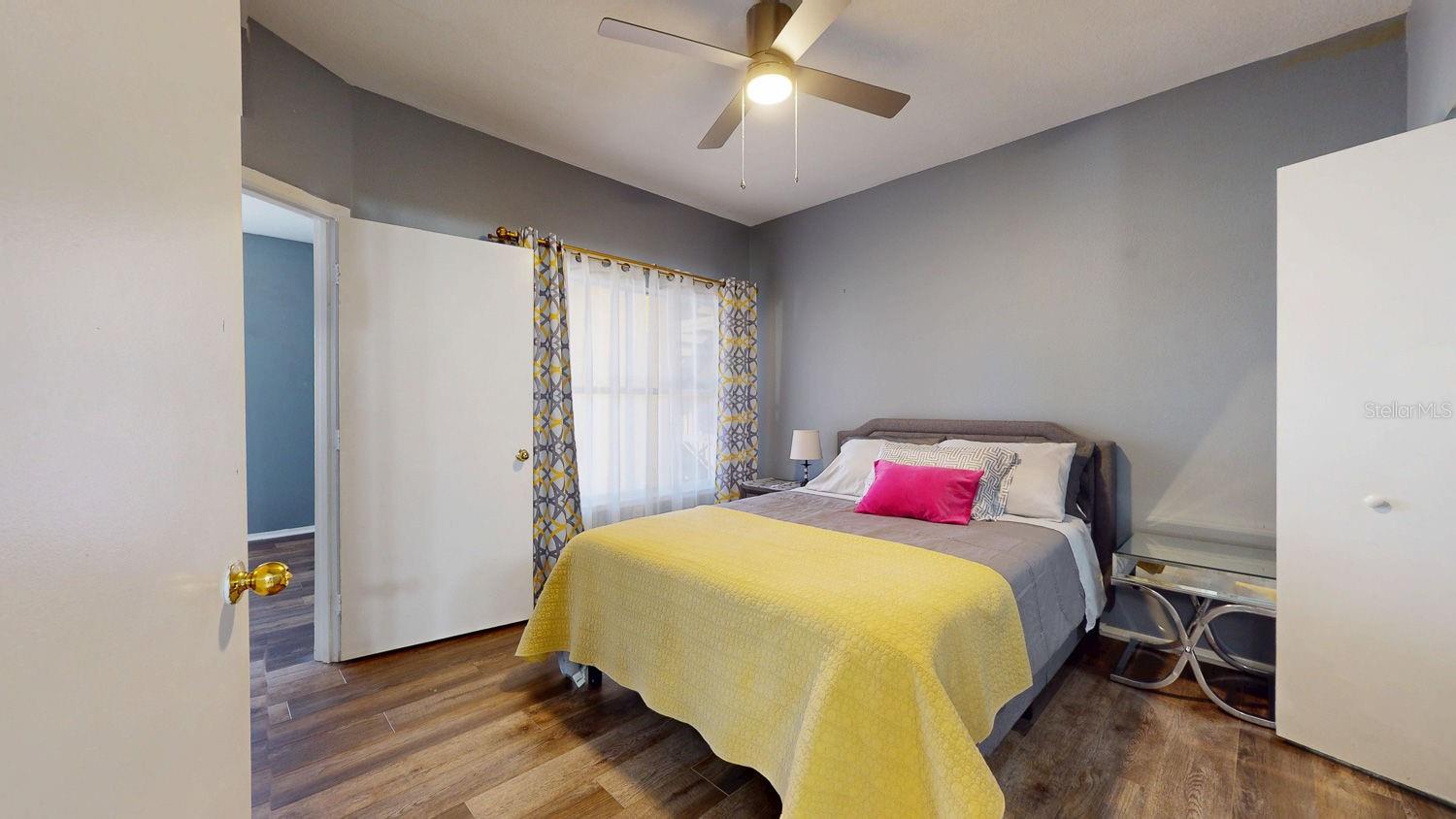 BEACHWAY CONDOS - Residential