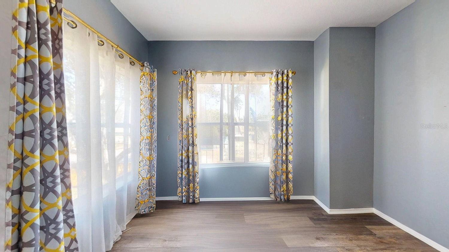 BEACHWAY CONDOS - Residential