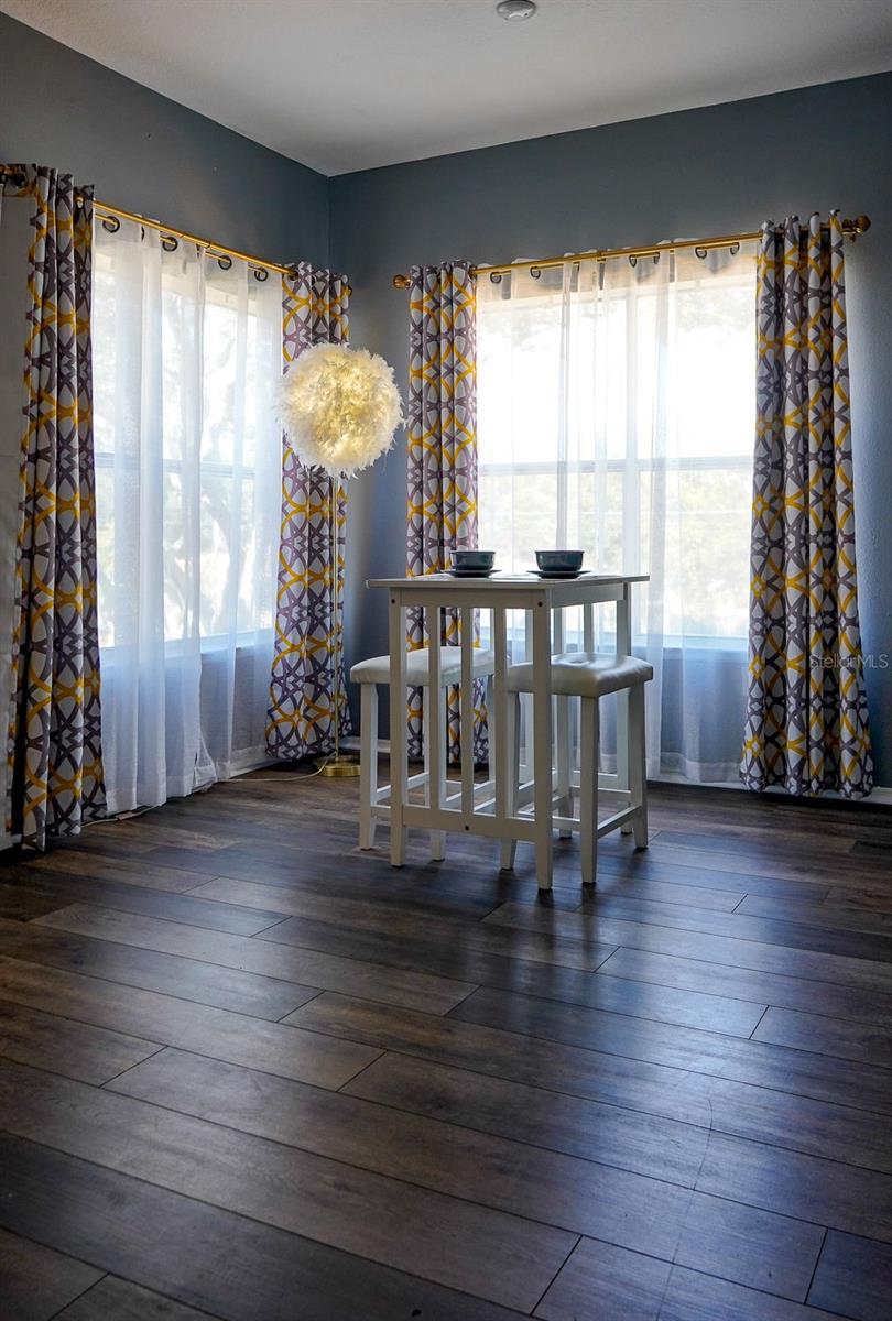 BEACHWAY CONDOS - Residential