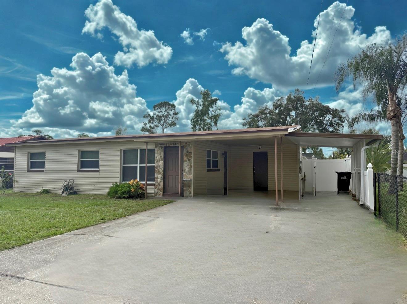 East Orlando Opportunity! Ideal Starter Home or Investor Special
Tucked away in a quiet pocket of East Orlando, this one-owner home is your chance to own a piece of potential—perfect for first-time buyers, UCF or Seminole State attendees, or savvy investors looking for a smart flip or rental.
With 2 bedrooms, 1 full bath, and a cozy eat-in kitchen, this home offers solid bones and room to make it your own. BRAND-NEW A/C, NEW ROOF AND WATER HEATER IN 2020, FULLY RENOVATED BATHROOM are major completed updates. Just bring your style and creativity to finish the transformation!
Highlights include:
Screened-in porches front and back for relaxing Florida vibes
Attached carport + oversized laundry area
Two storage sheds for your toys, tools, or gear
Fully fenced backyard—plenty of room for entertaining, gardening, or pets
Ceiling fans in every room
The location? Can’t beat it. You're just minutes from UCF, Valencia, Research Park, Siemens, Waterford Lakes, and the 408. Walk, bike, or hop on the shuttle to campus—this area is student-rental gold.
Whether you’re thinking of flipping for a fast return or holding as a rental in one of Orlando’s most active markets, this property checks the boxes. It’s move-in ready with plenty of upside for the right buyer.
Jump on this opportunity before it’s gone—schedule your showing today!