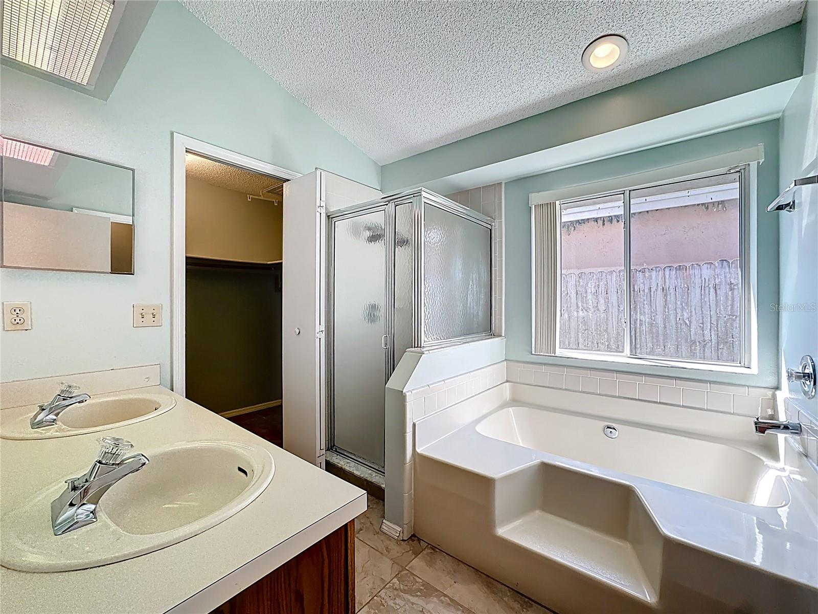 HIAWASSEE POINT - Residential