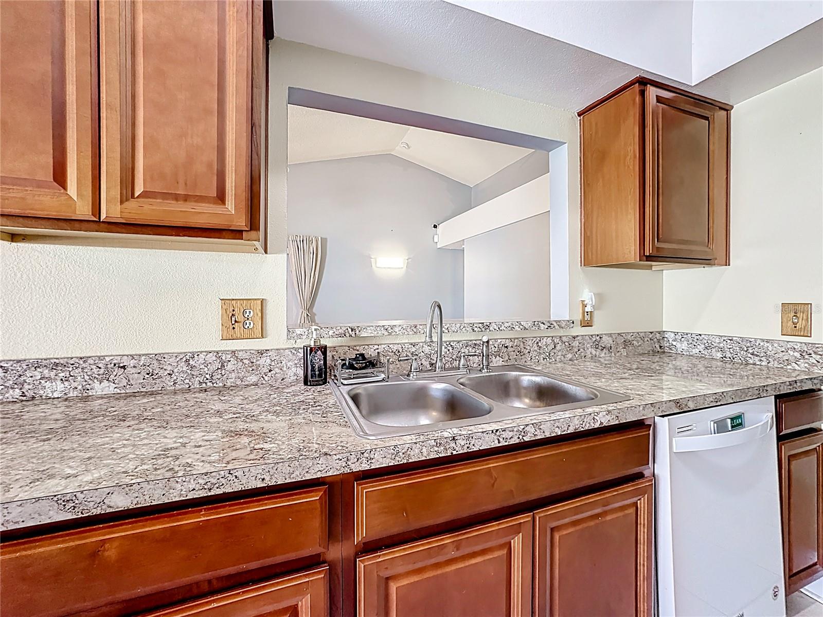 HIAWASSEE POINT - Residential