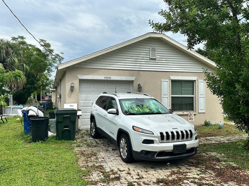 Photo of 4000 Almond Avenue, Sarasota, FL 34234 (MLS # A4665776)