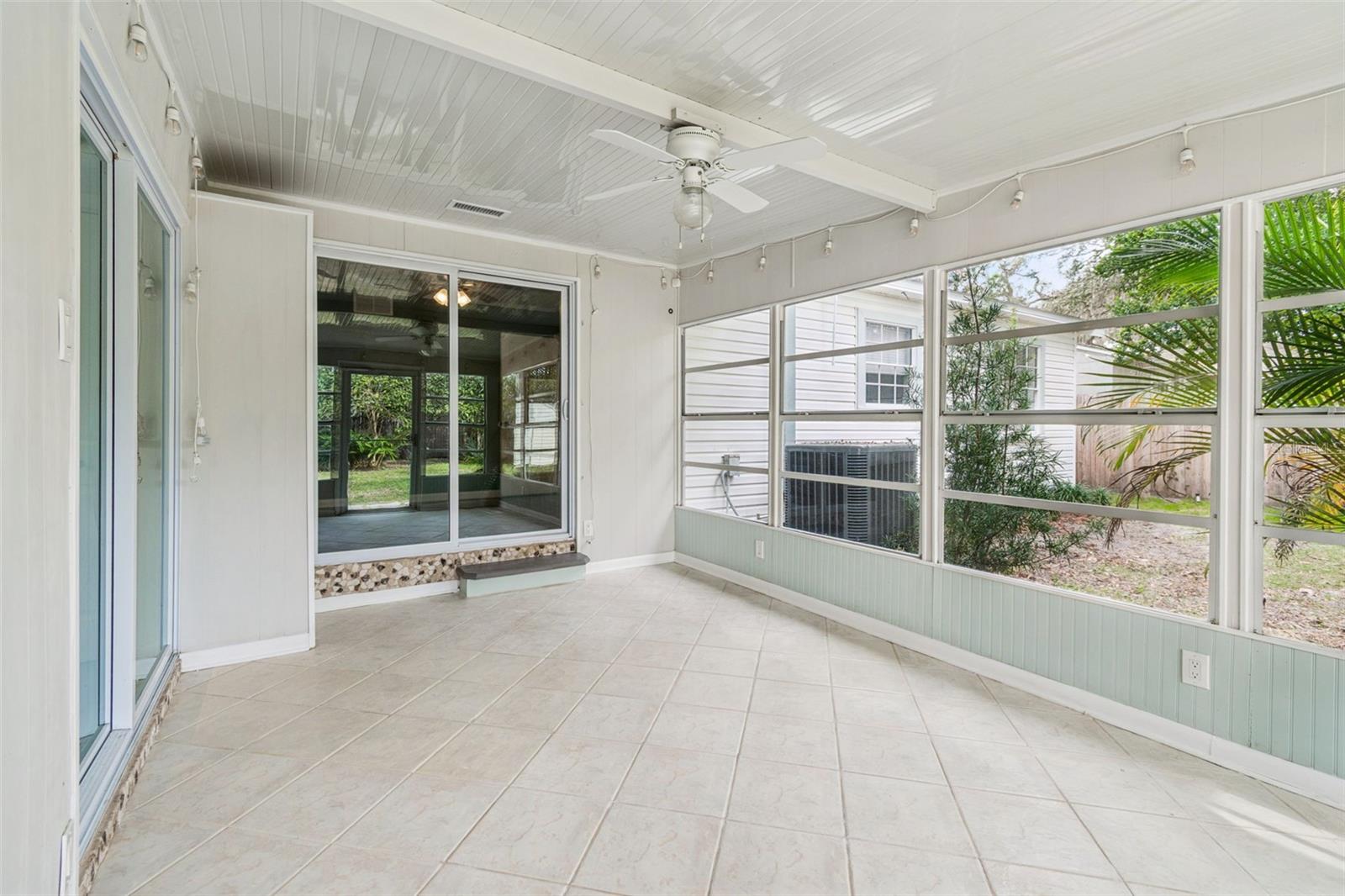 LOWRY LANE SUB - Residential