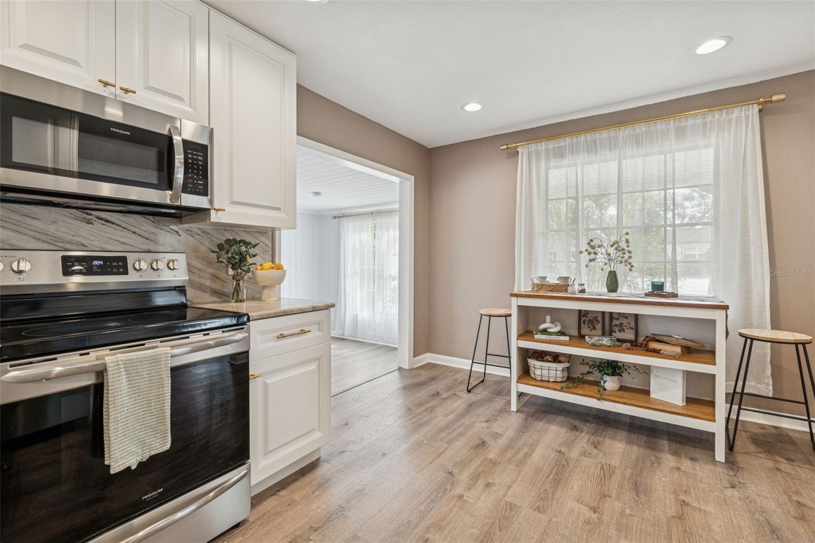 LOWRY LANE SUB - Residential