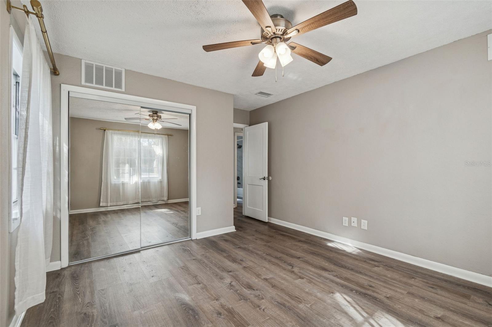 LOWRY LANE SUB - Residential