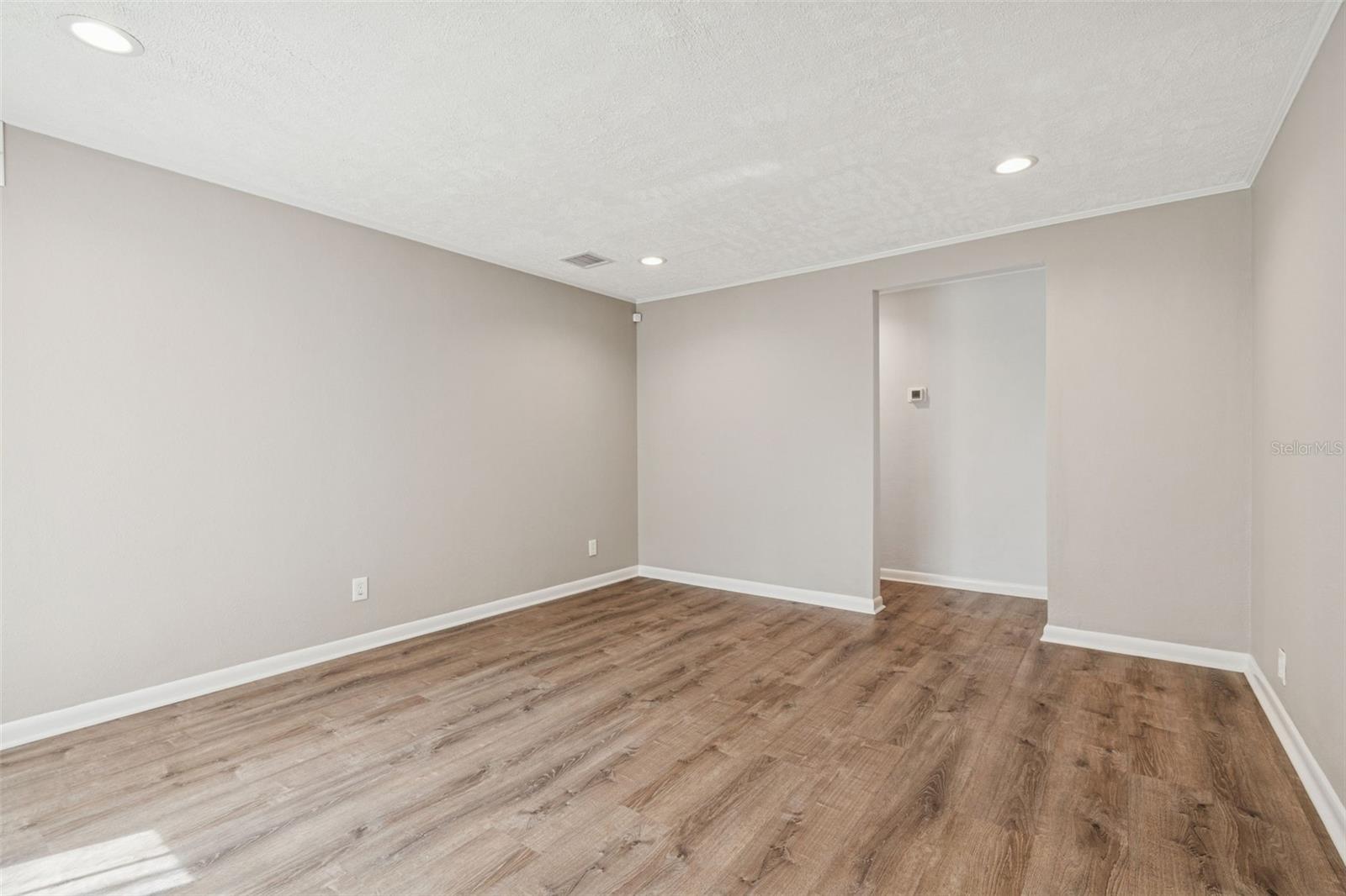 LOWRY LANE SUB - Residential