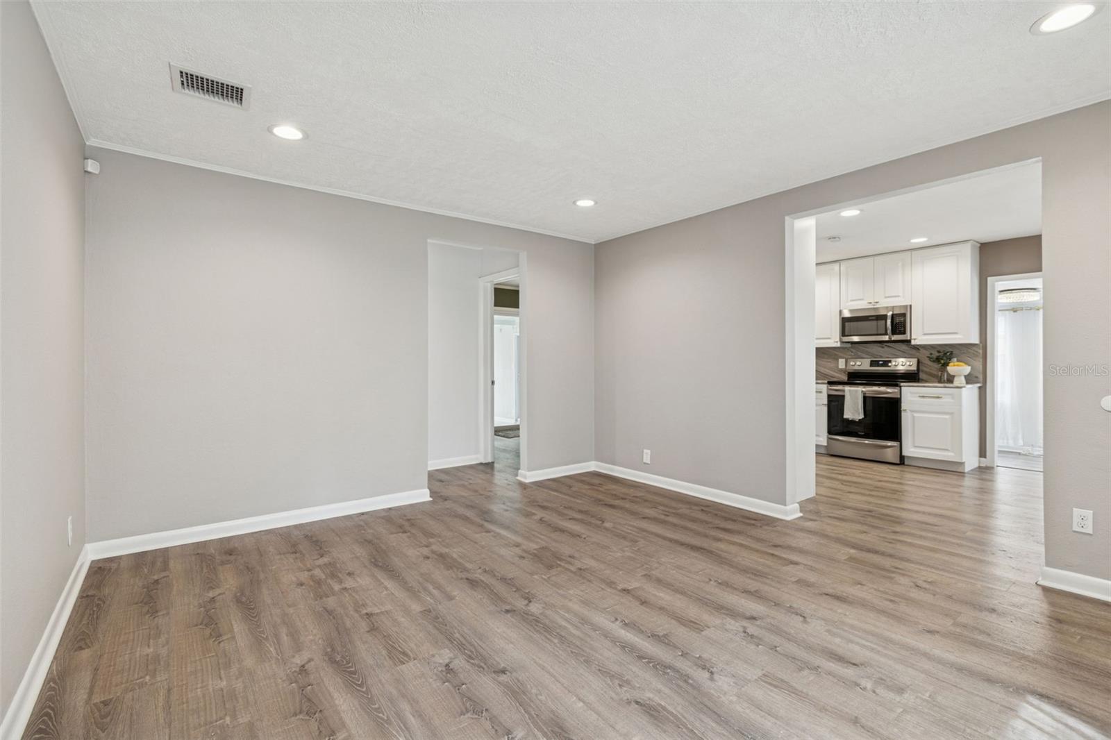 LOWRY LANE SUB - Residential