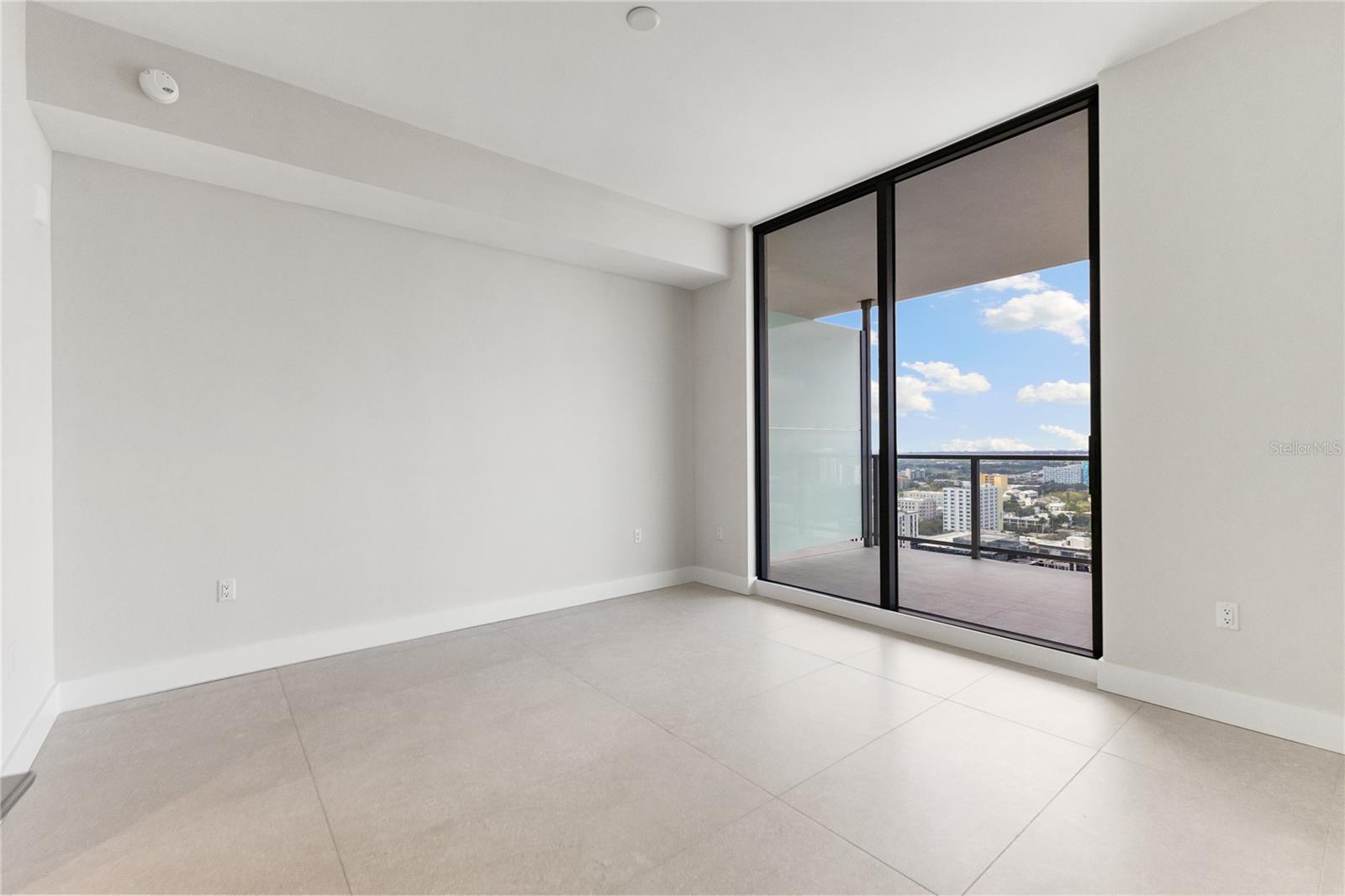 SRT HOUSE - Residential