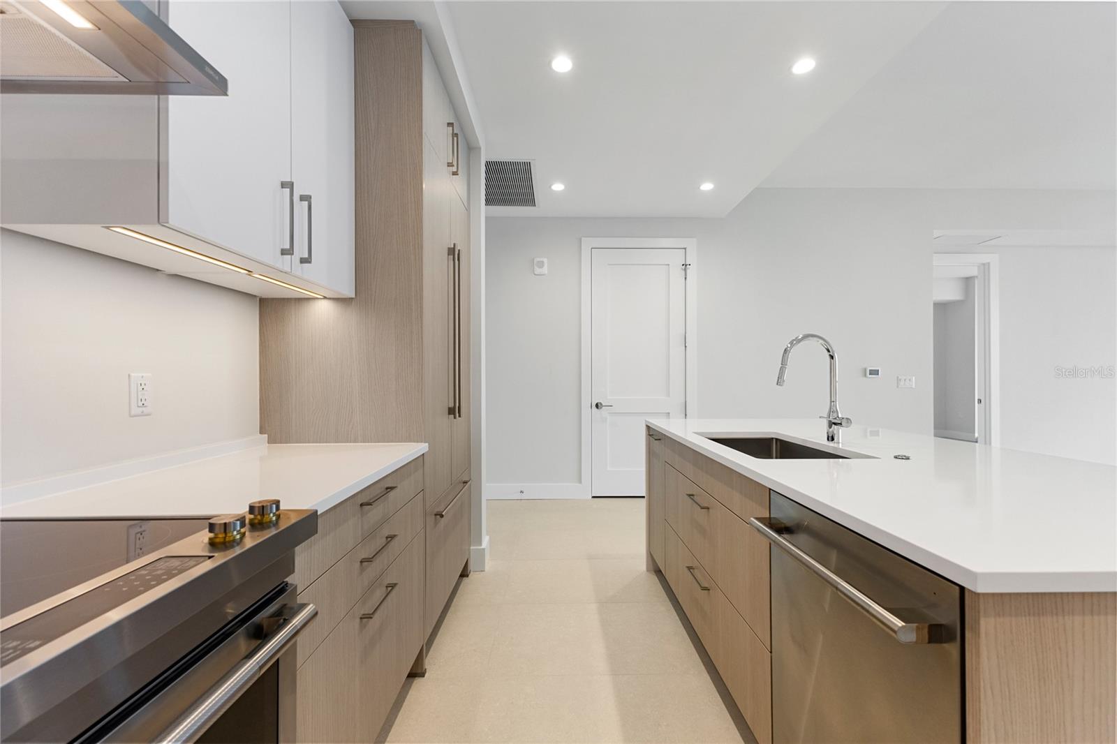 SRT HOUSE - Residential