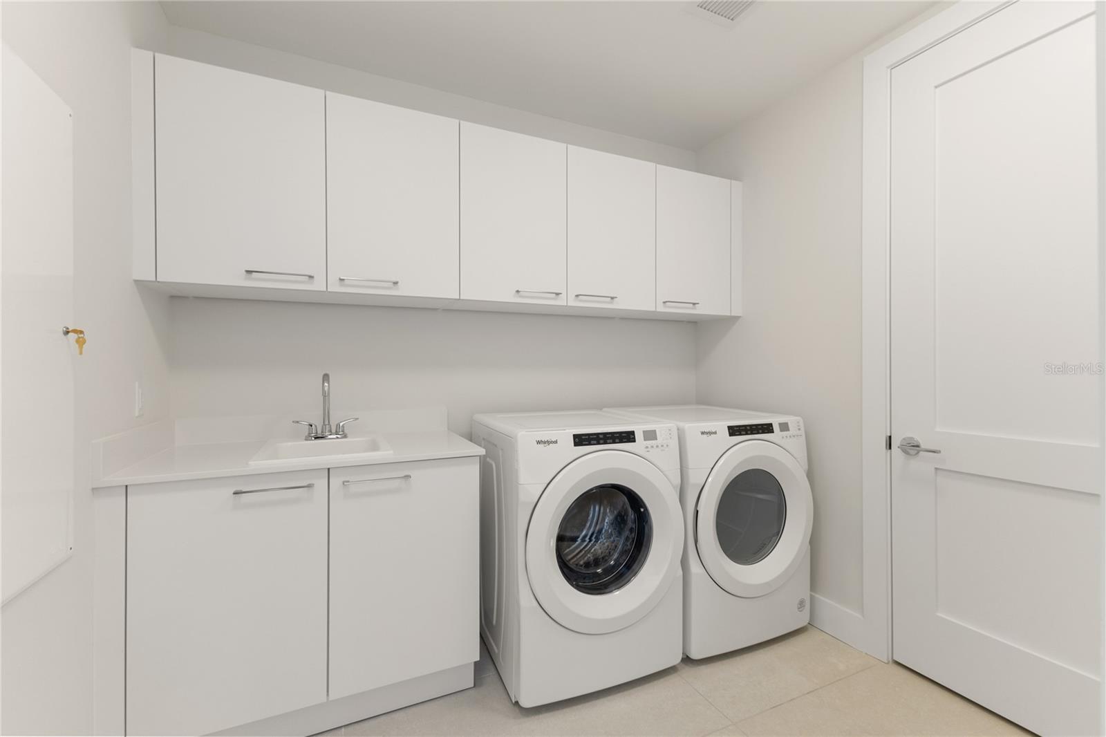 SRT HOUSE - Residential