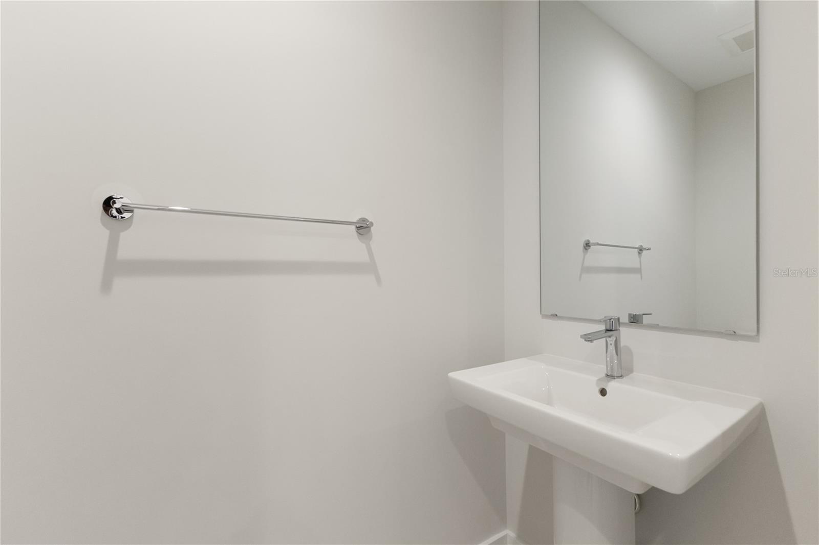 SRT HOUSE - Residential