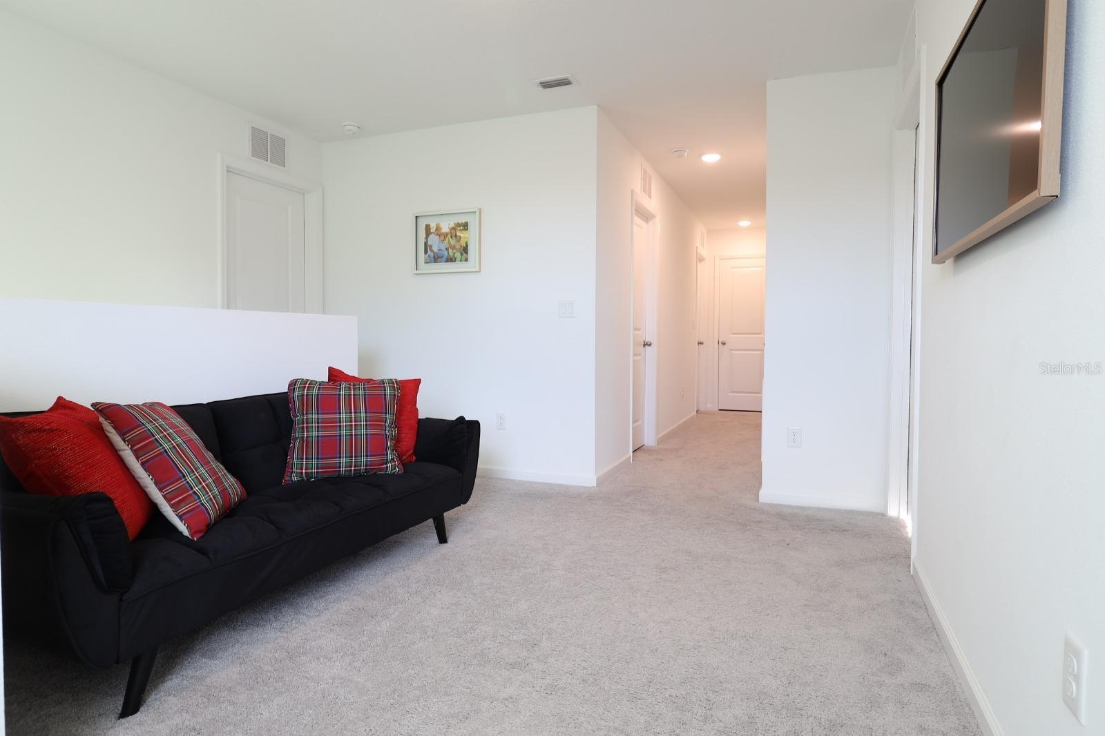 HIDDEN CREEK - Residential Lease