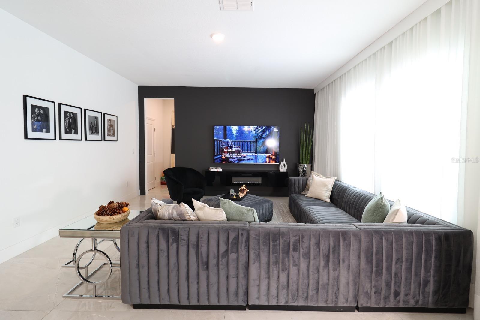 HIDDEN CREEK - Residential Lease