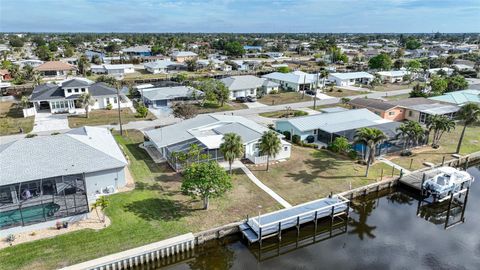 A home in PORT CHARLOTTE