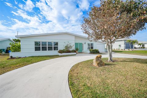 A home in PORT CHARLOTTE