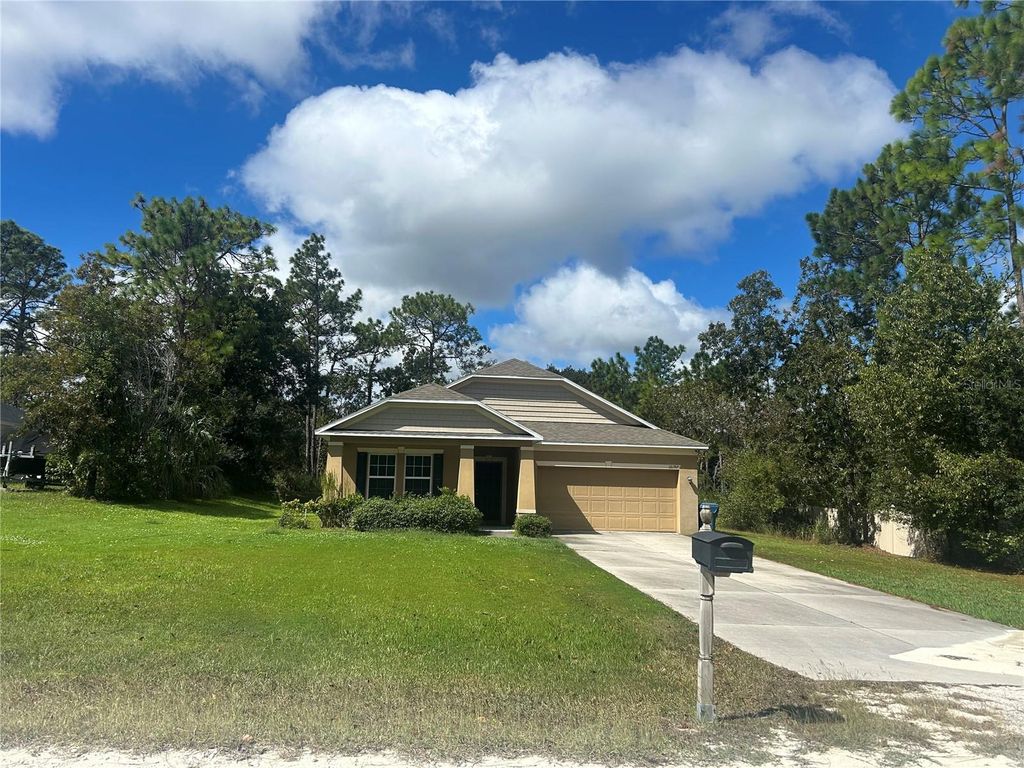 Photo of 16197 Medrick Rd, Weeki Wachee, FL 34614 (MLS # TB8434830)
