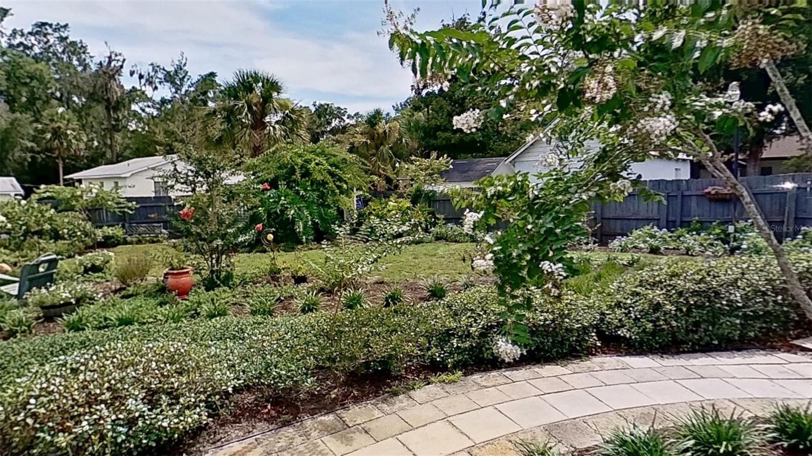 ORANGE CITY - Residential