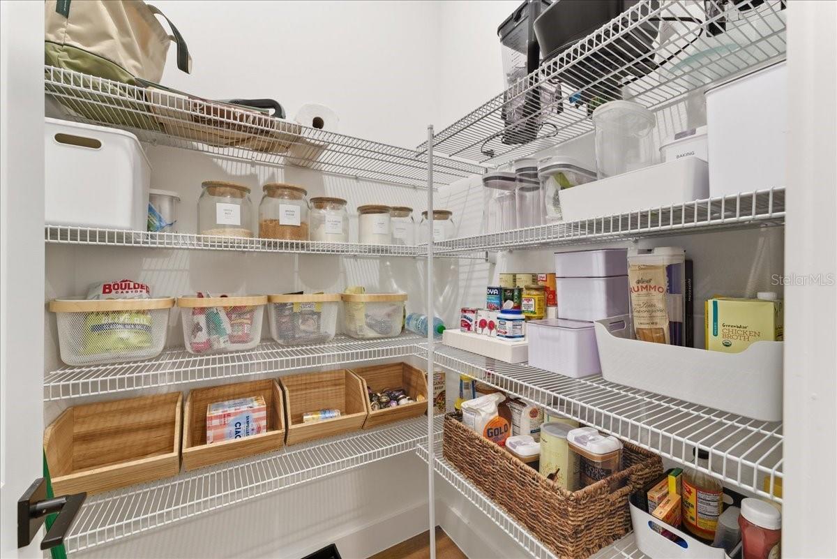 WESLYN PARK - Residential