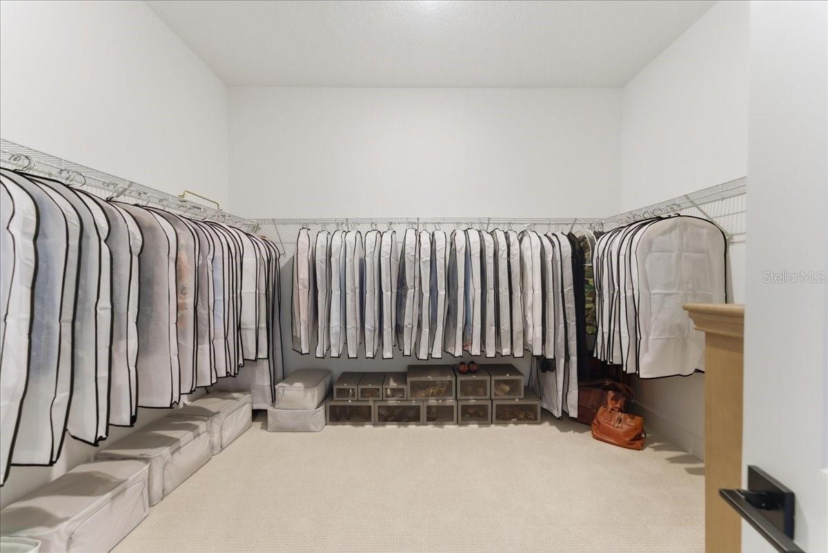 WESLYN PARK - Residential