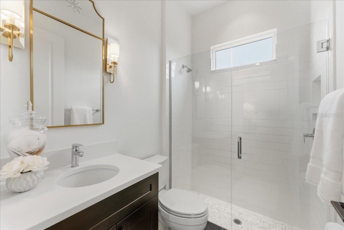 WESLYN PARK - Residential