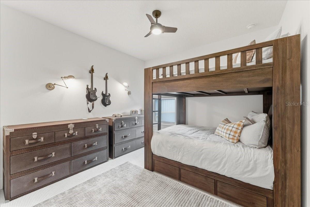 WESLYN PARK - Residential