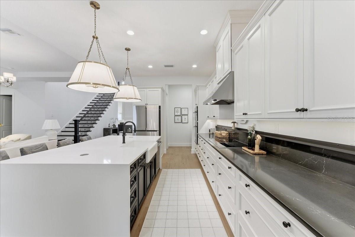 WESLYN PARK - Residential