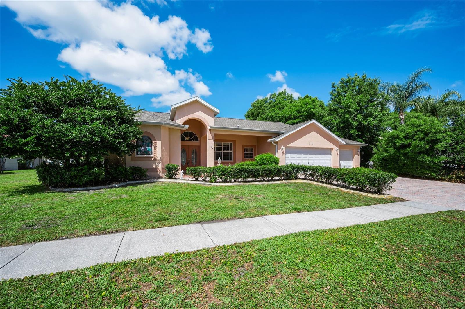 WHISPERING LAKES EAST - Residential