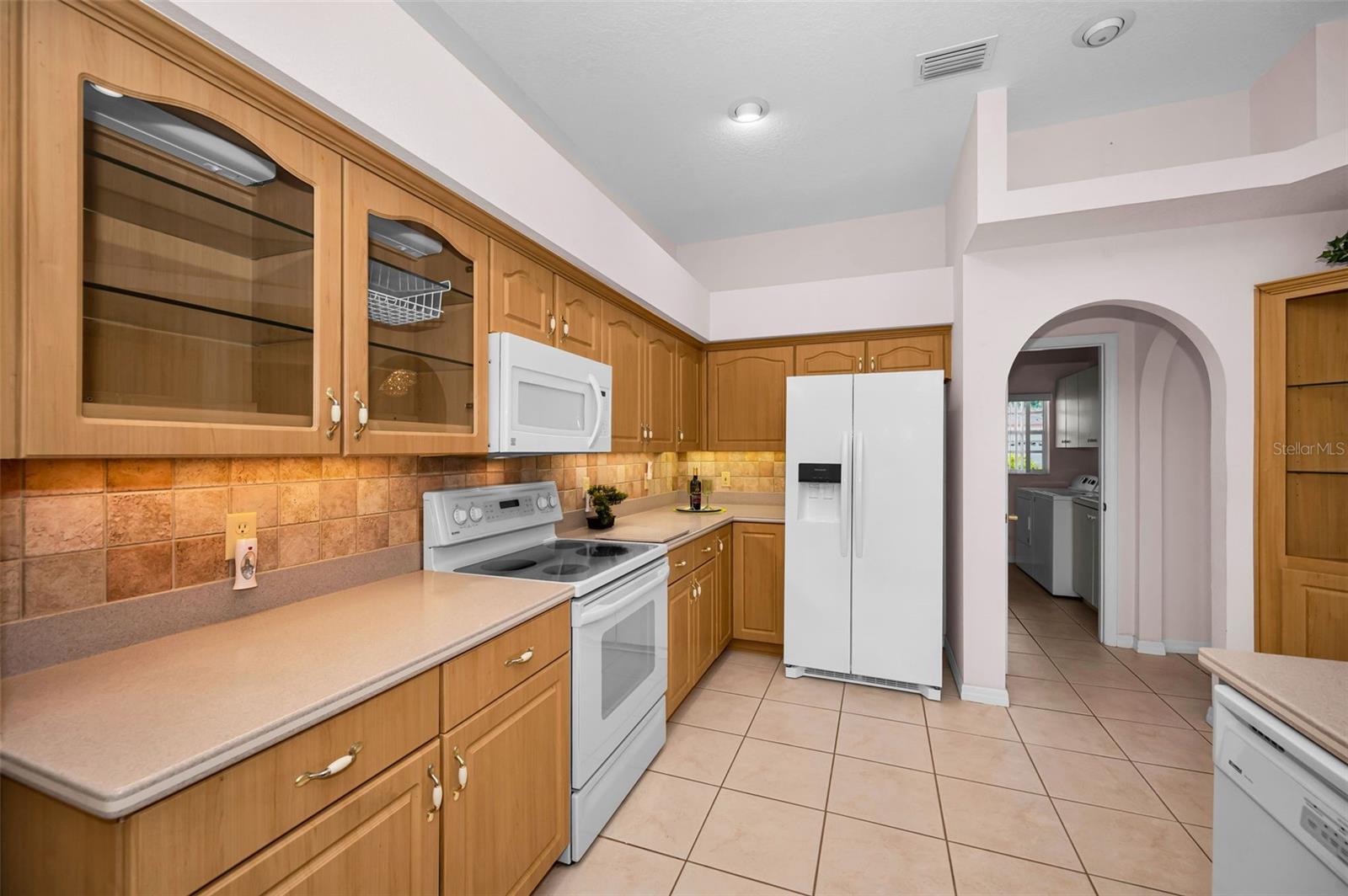 WHISPERING LAKES EAST - Residential