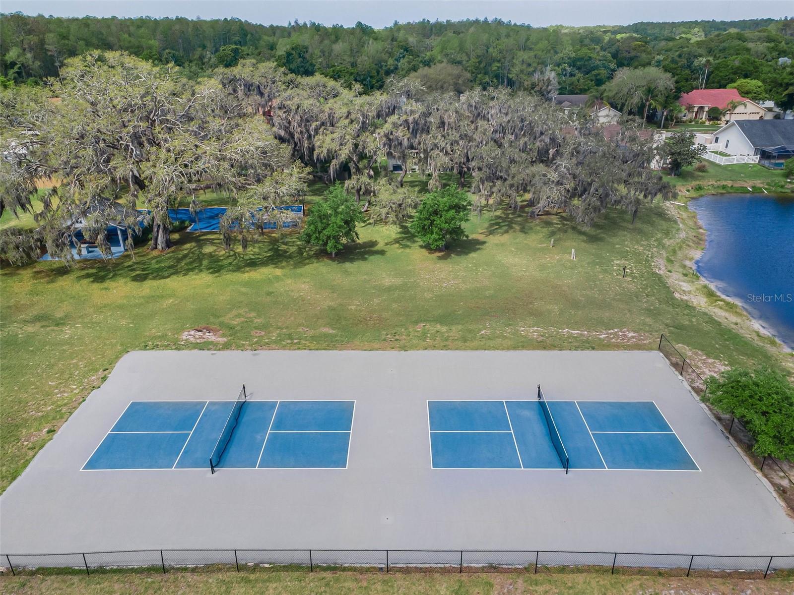 WHISPERING LAKES EAST - Residential