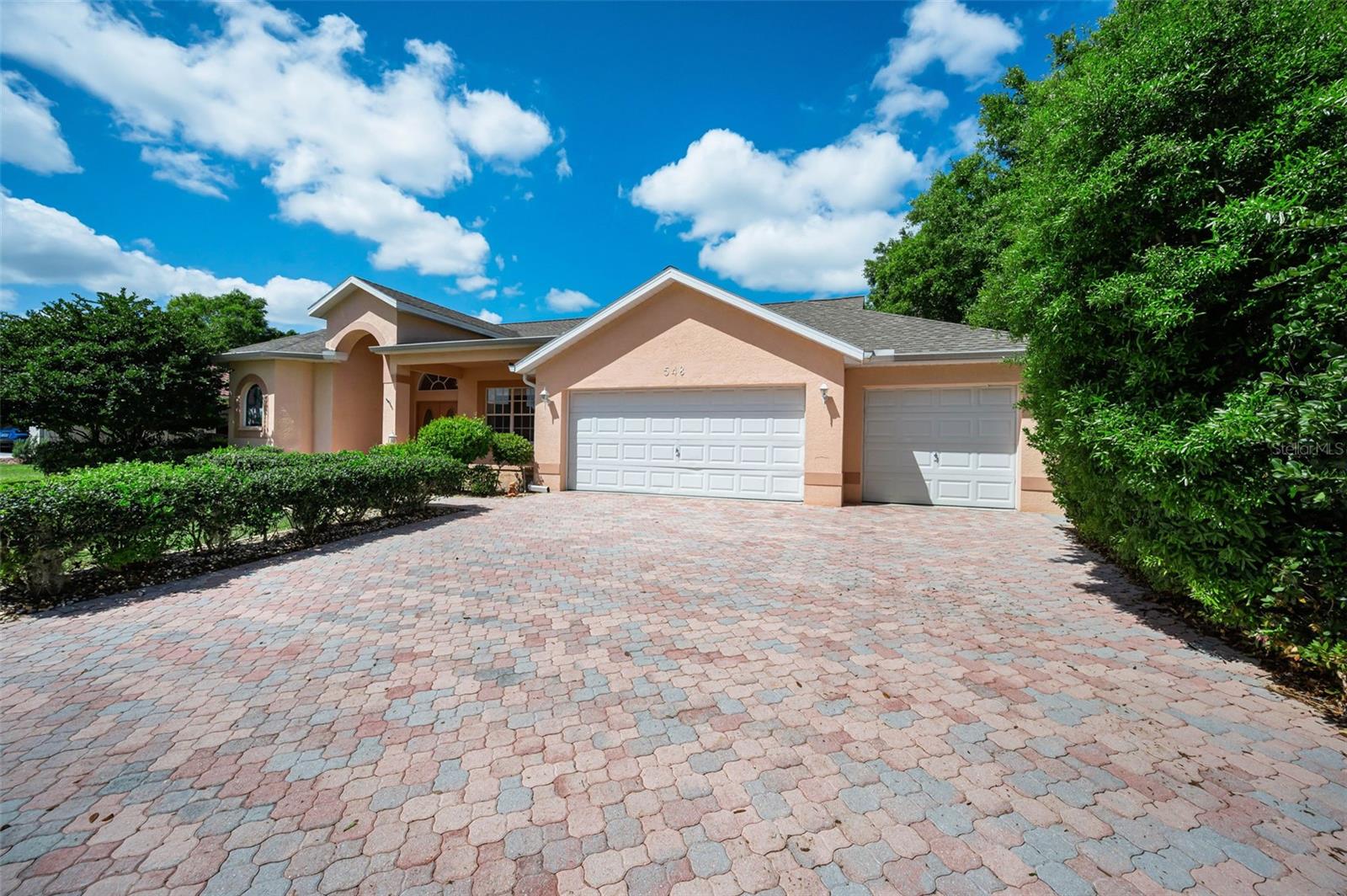 WHISPERING LAKES EAST - Residential