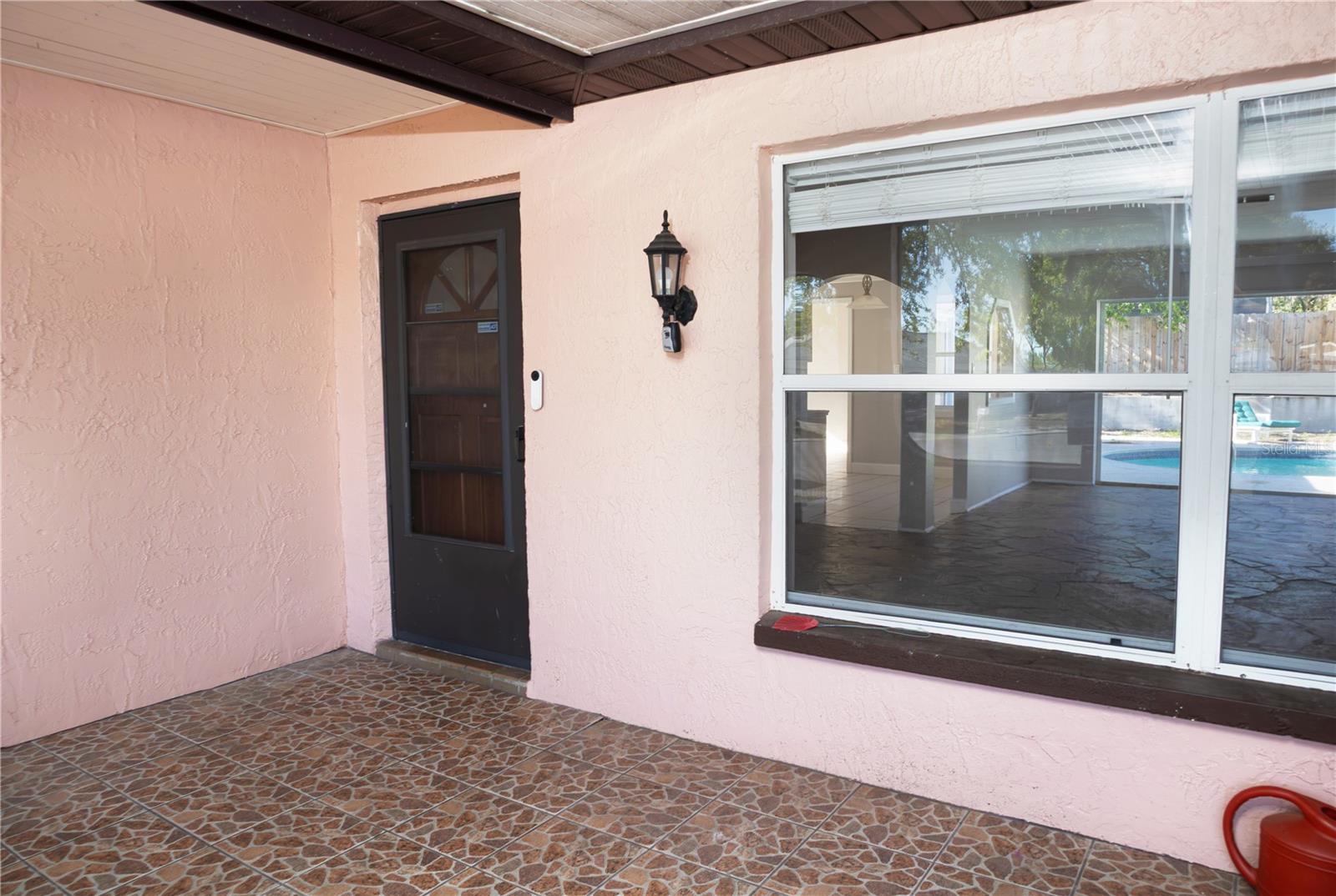 THE LAKES - Residential