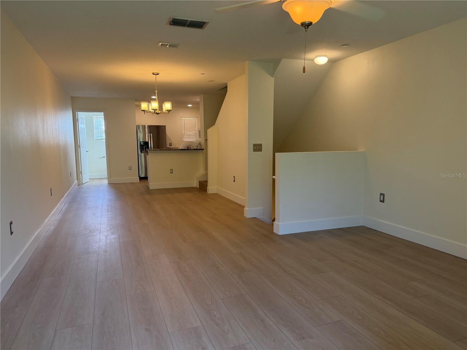 8909 WHITE SAGE LOOP