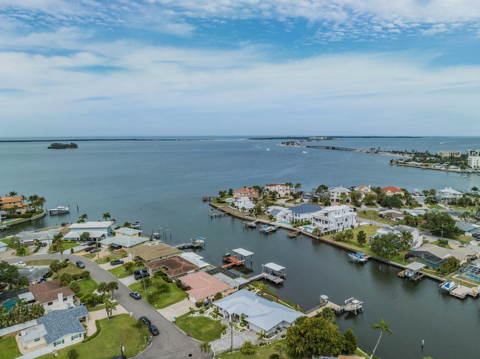 HARBOR VIEW VILLAS 1ST ADD - Residential