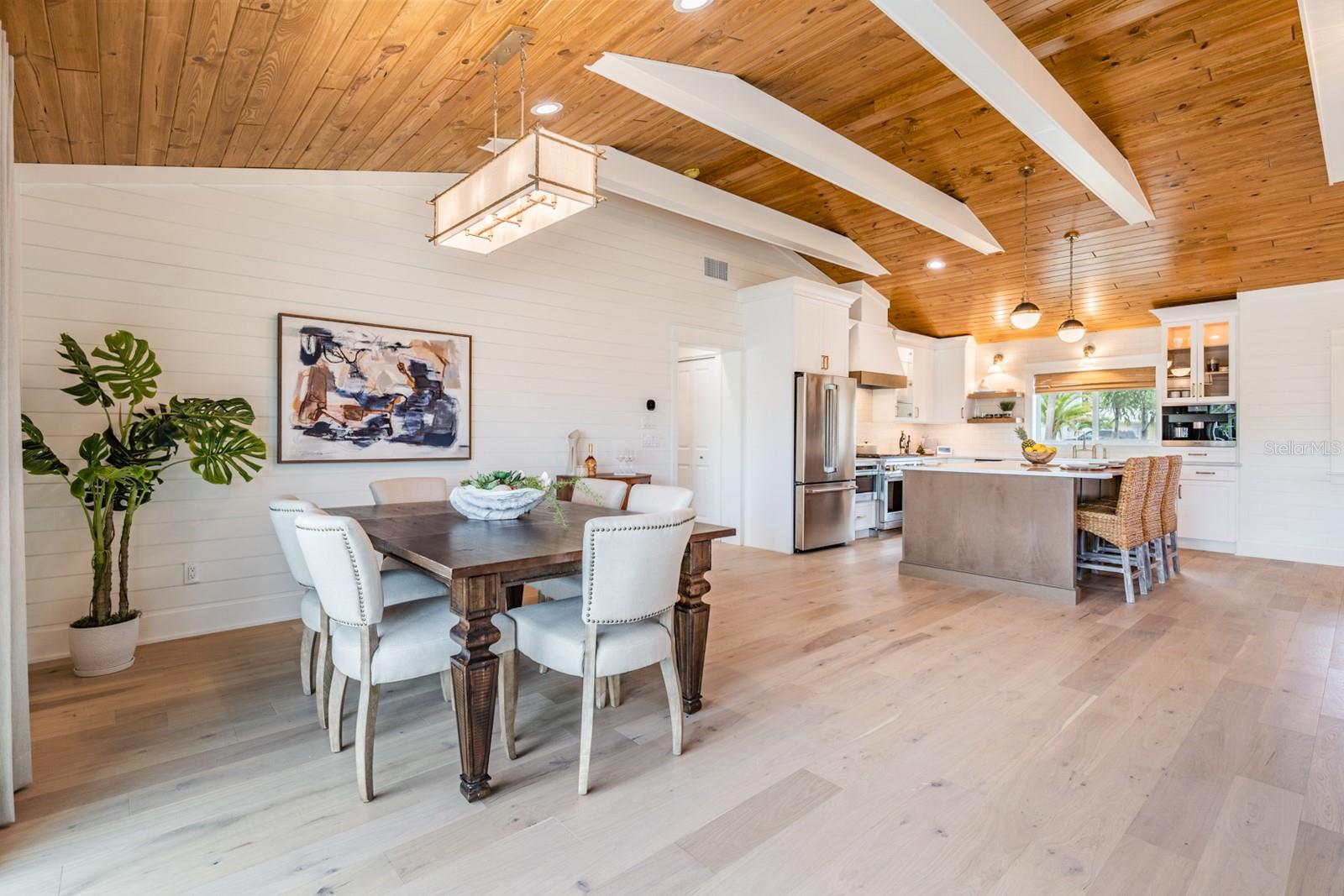 HARBOR VIEW VILLAS 1ST ADD - Residential