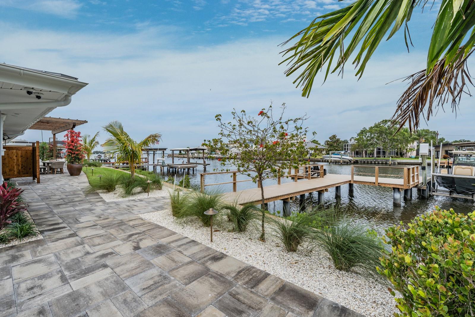 HARBOR VIEW VILLAS 1ST ADD - Residential