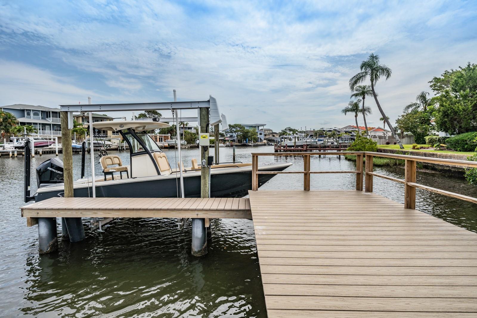 HARBOR VIEW VILLAS 1ST ADD - Residential